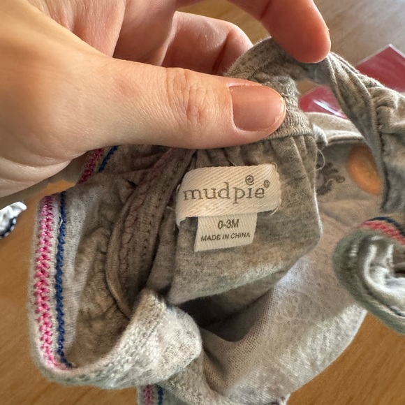 Mud Pie Bubble - Picture 2 of 2